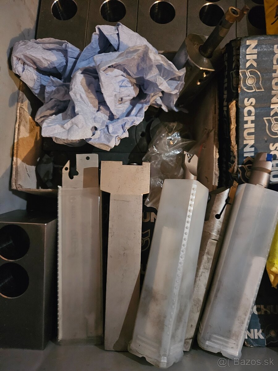 Výbava na CNC sústruh - 3