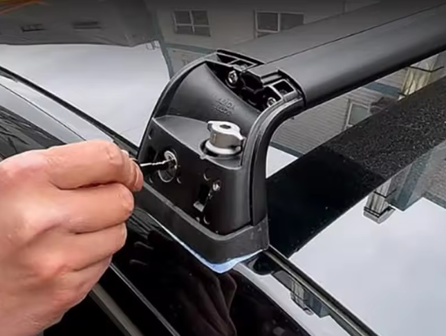 Predám strešný nosič na Tesla model 3 - 3