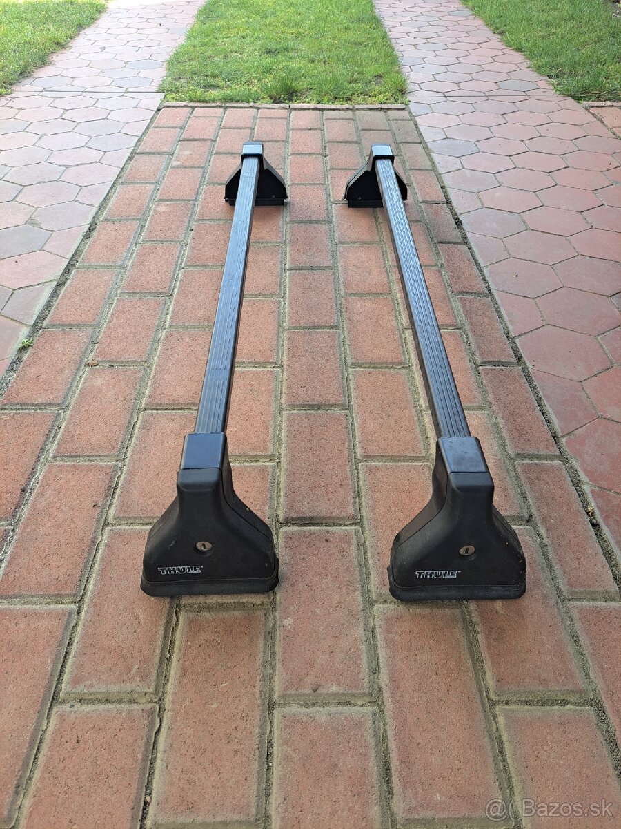 Strešný nosič Thule na hagusy - 3