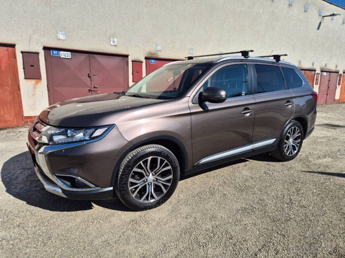 Mitsubishi Outlander 2.2D 4x4 2015 - 3