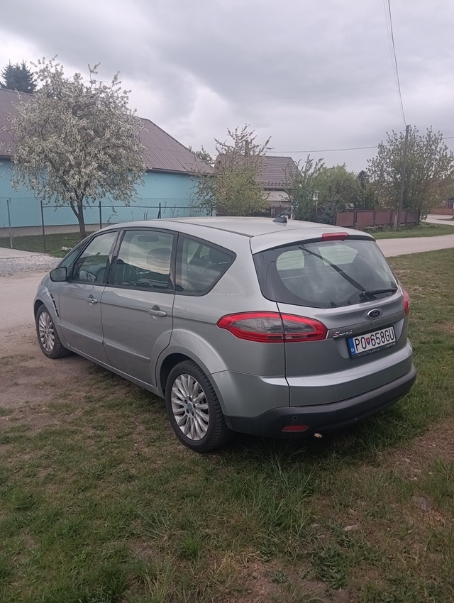 Ford S-max 2.0TDCi automat 7miestne - 3
