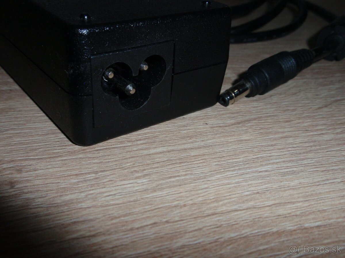 Napajaci adapter HP 90W 19V PPP012H-S - 3