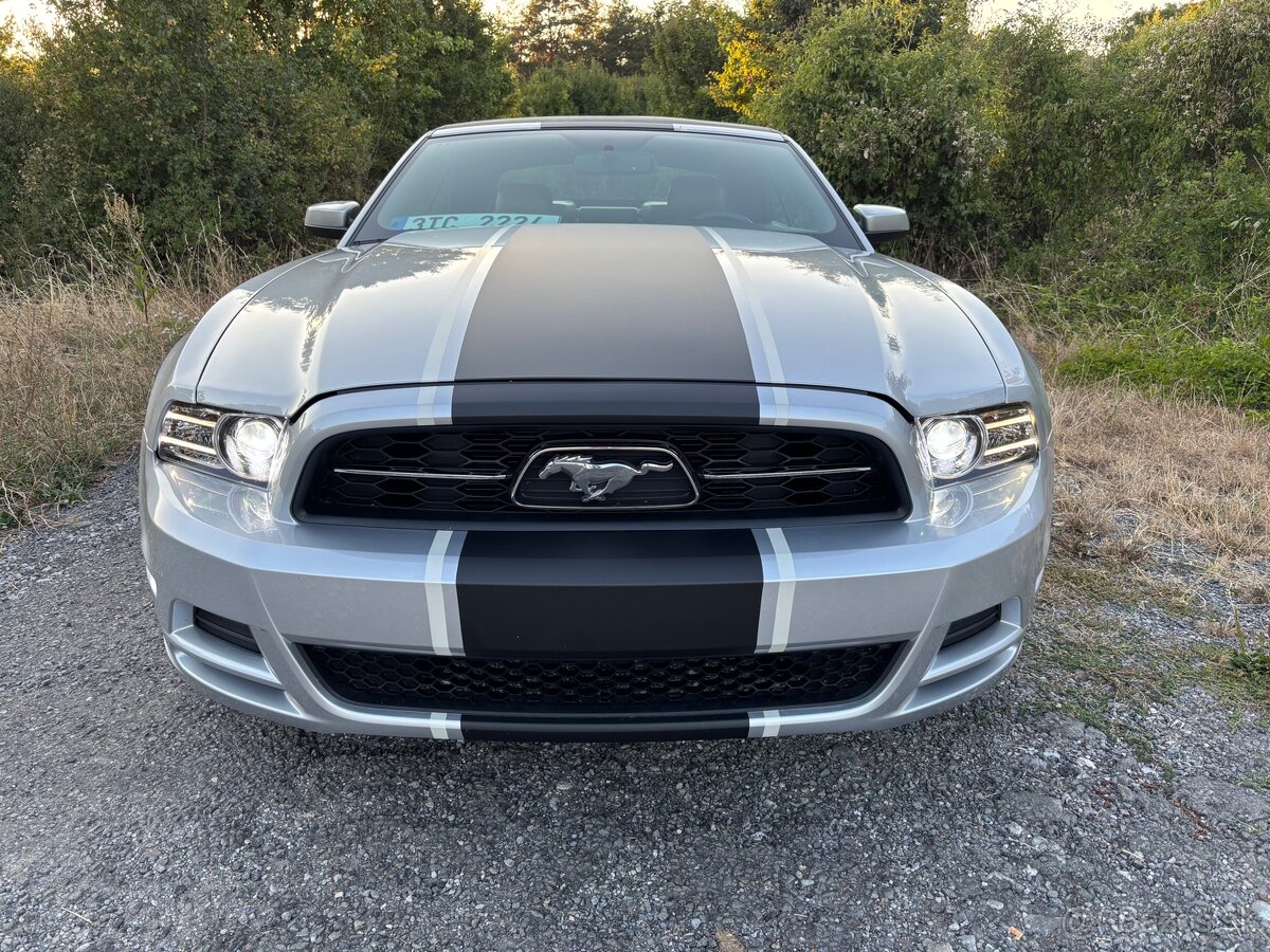 Ford Mustang Convertible 3.7 V6 - 3