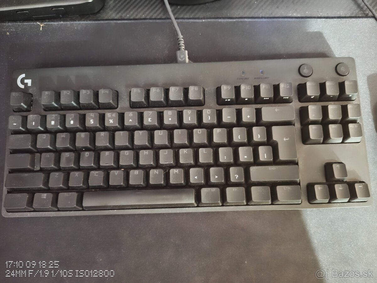 Predám hernú zostavu Logitech klávesnica, myš, slúchadžívan. - 3