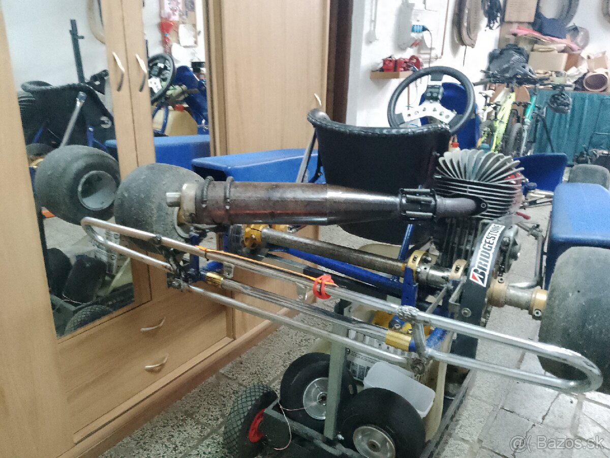 Predám motokáru 16hp - 3