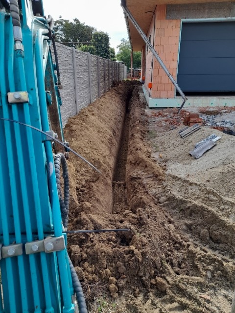 Minibager, frézovanie pozemkov,preprava áut - 3