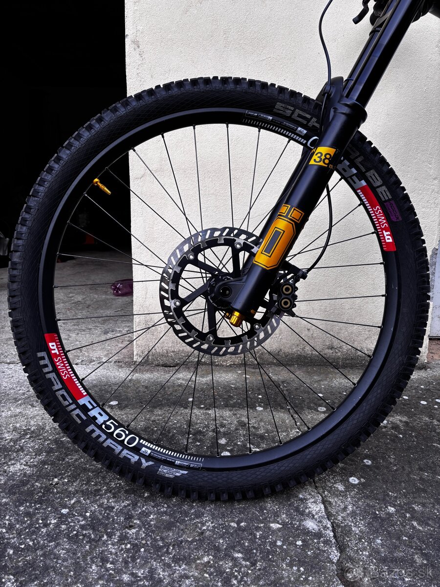 Commencal Supreme Ohlins Edition - 3