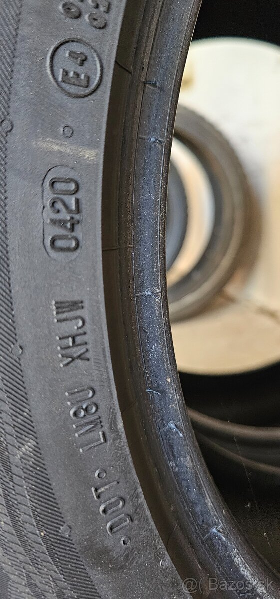 245/45 r18 letné - 3