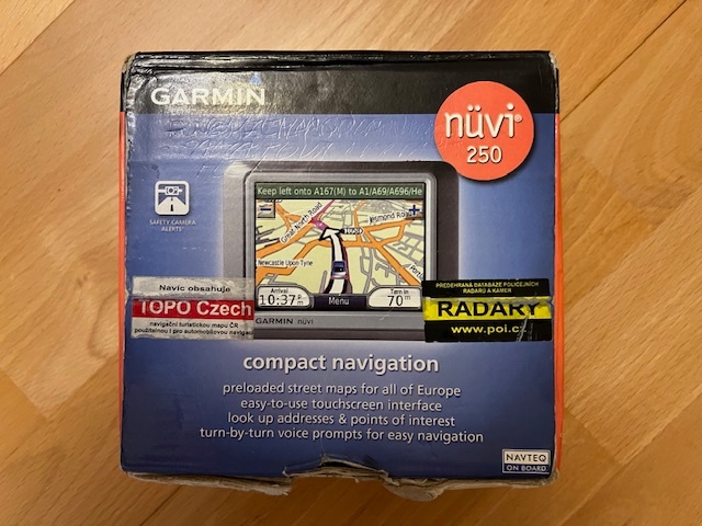 Navigácia Garmin Nüvi 250 TOP stav - 3
