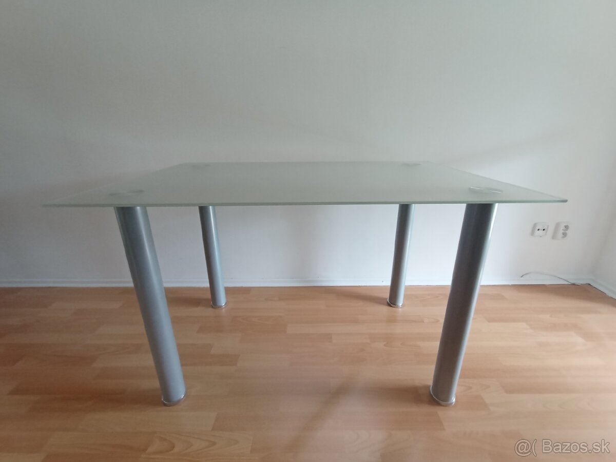 Sklenený stôl - 3