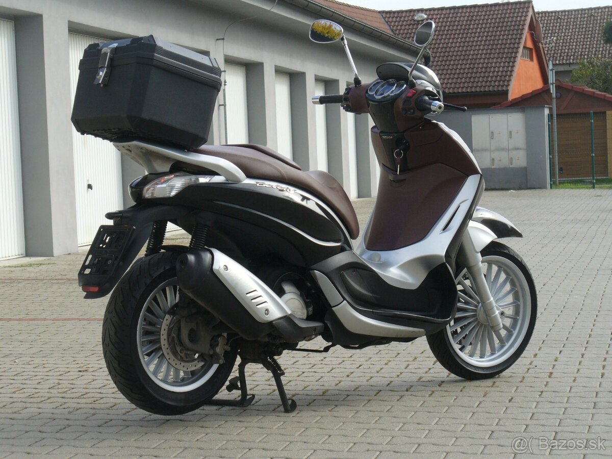 Piaggio Beverly 125 i - 3