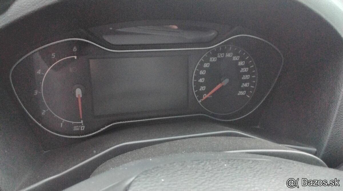 FORD MONDEO 1.6 TDCI 2011 MK4 predám SVETLO, PIATE DVERE KOM - 3