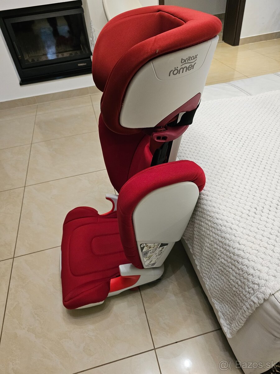 Autosedačka Britax Römer KIDFIX XP Flame Red, 15-36kg - 3