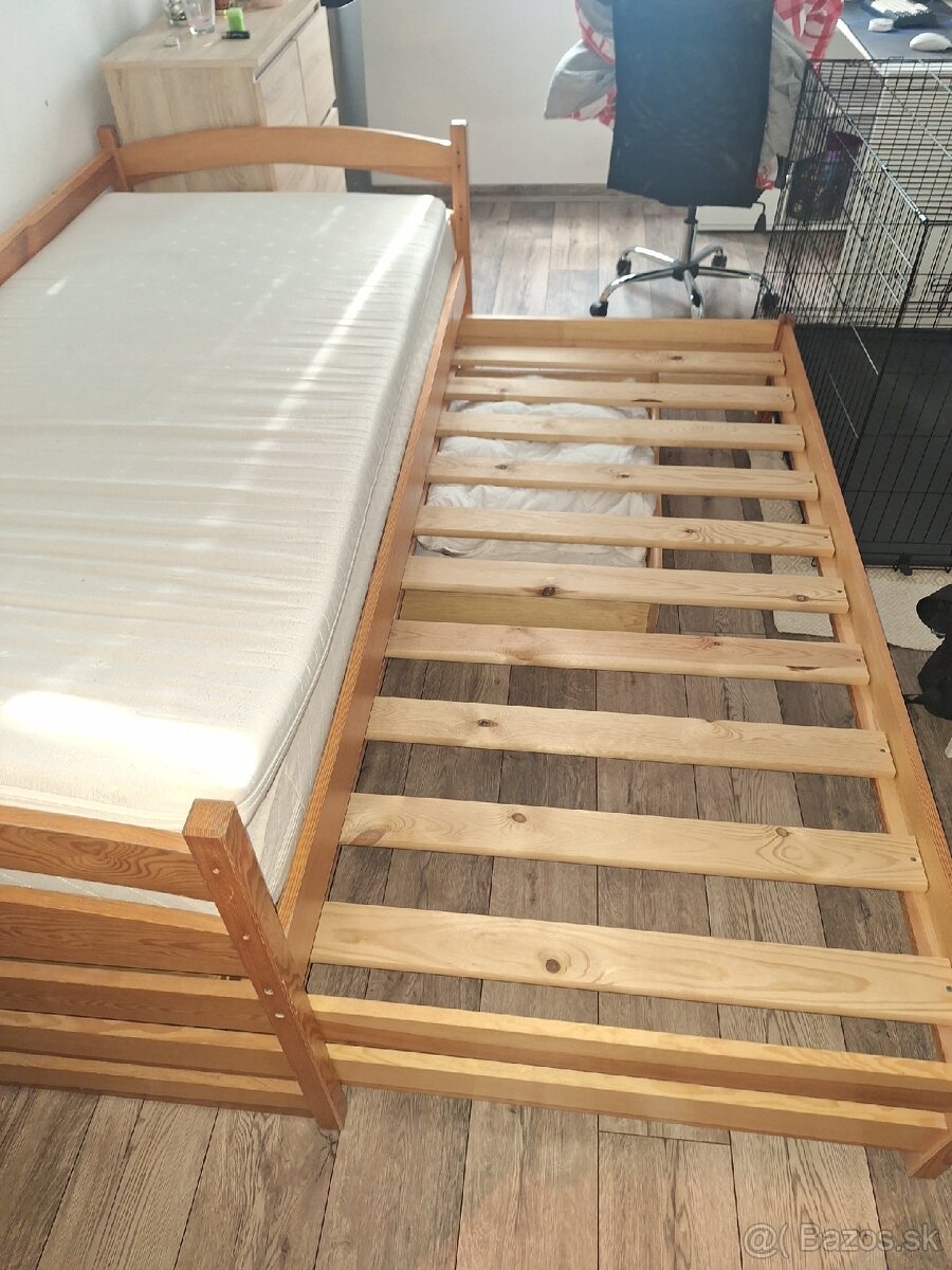 Posteľ masív 90x200. - 3