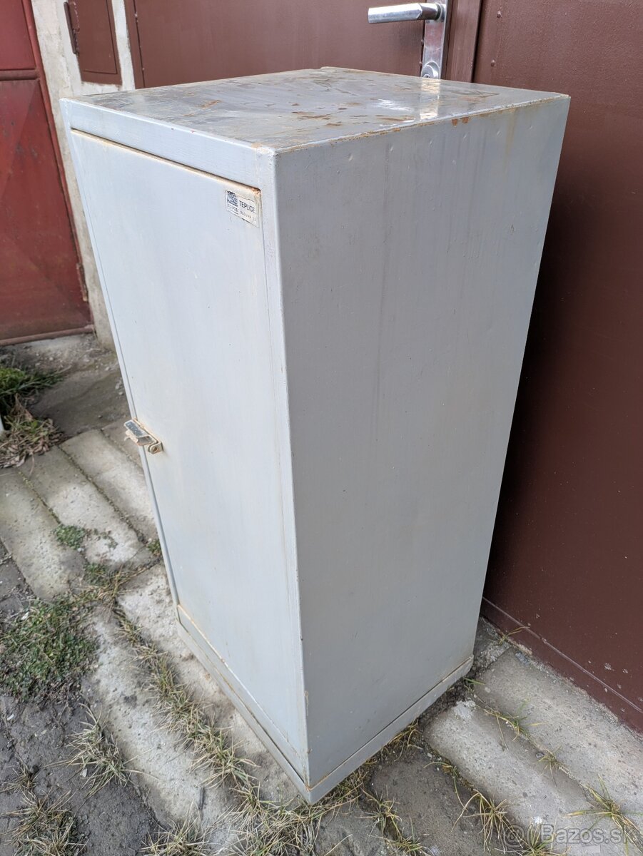 Plechová skrinka Kovos Teplice - 3