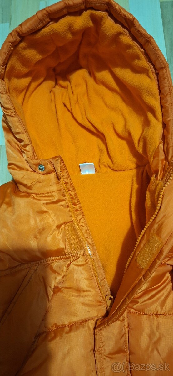 Oranžová bunda - 3
