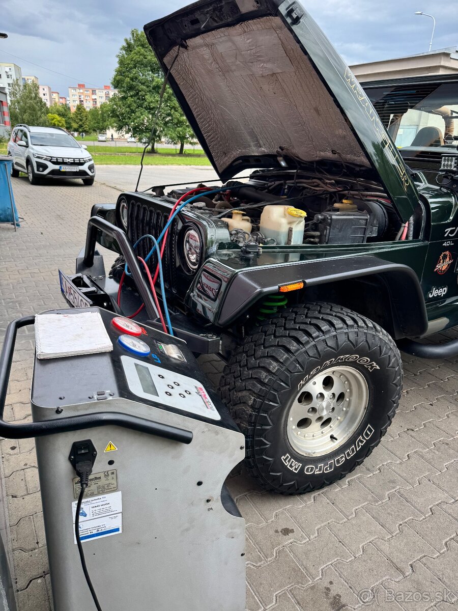 JEEP Wrangler TJ 4.0 SAHARA