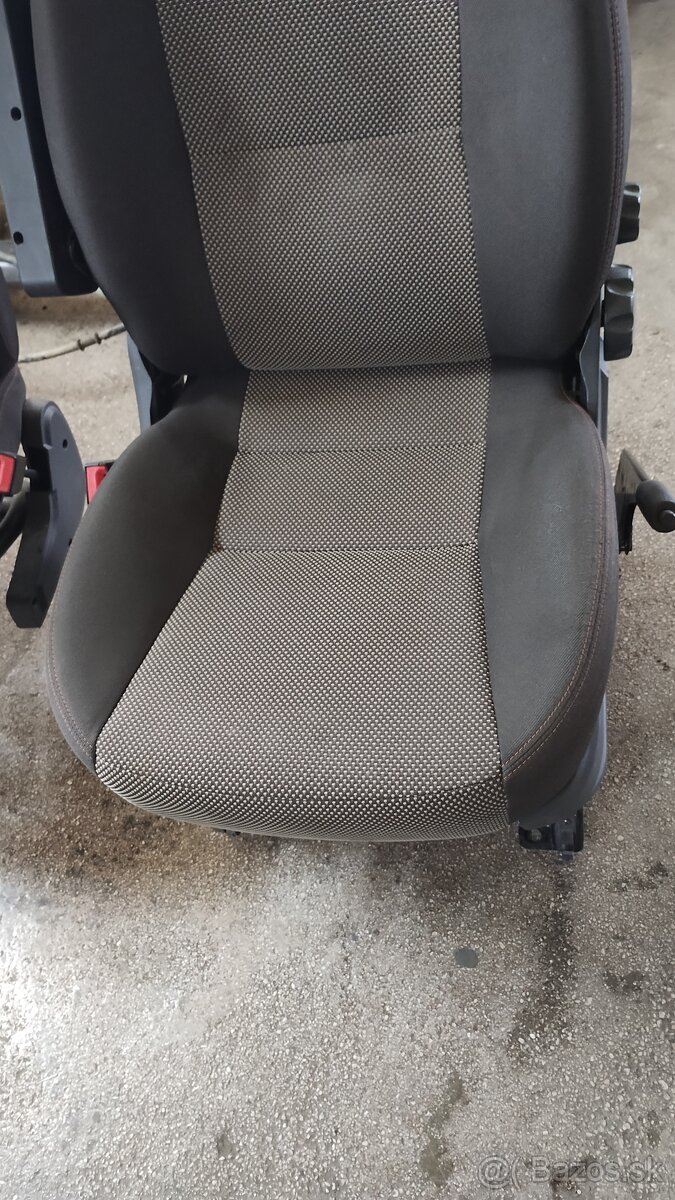 Sedadlá Peugeot Boxer r.v.2021 - 3