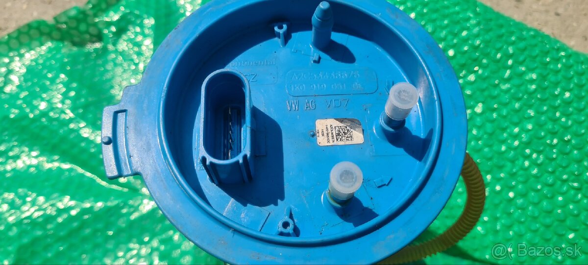 Predám originál palivovú pumpu 1k0919051de VW AG - 3