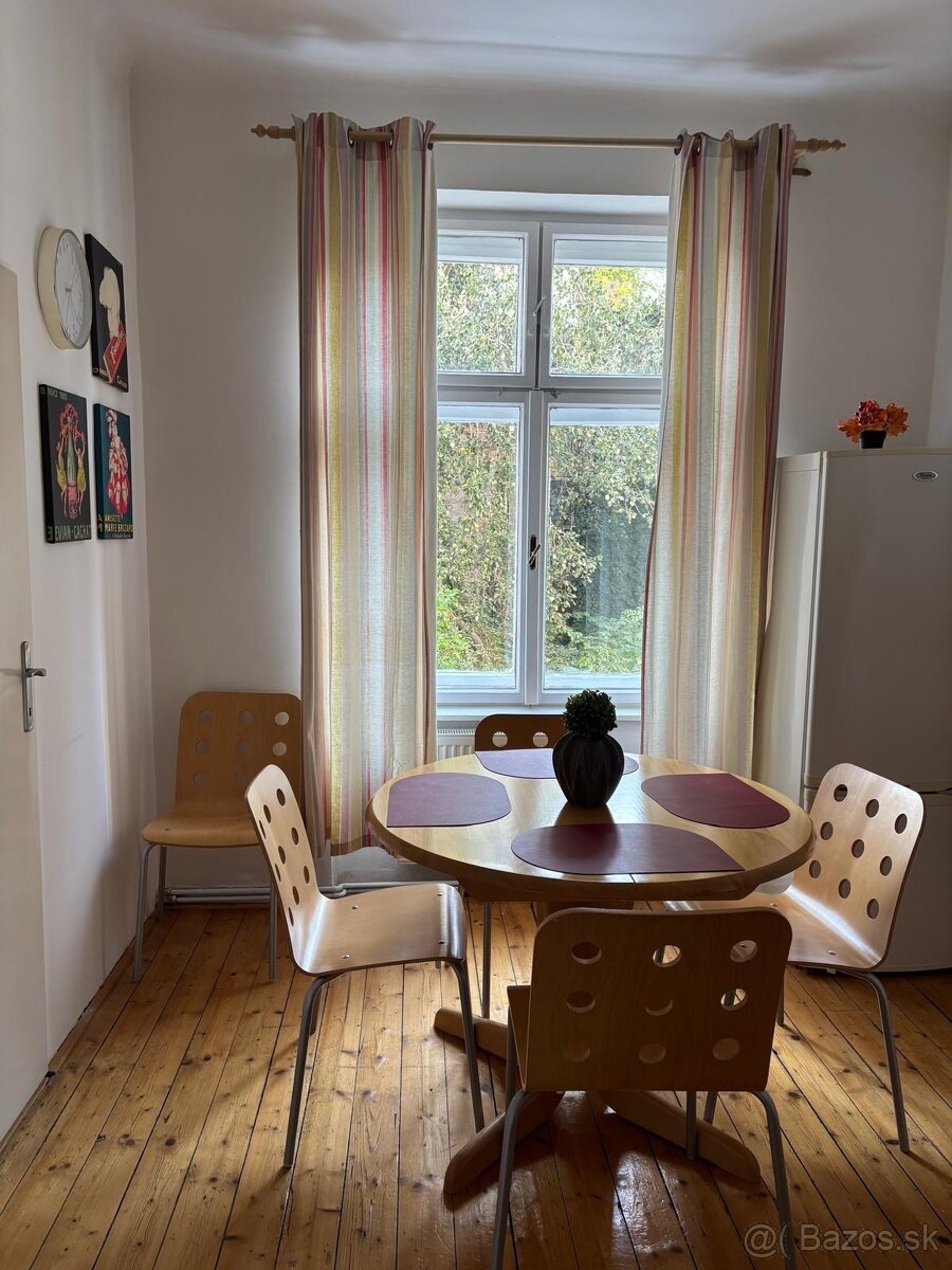 2 izb. historický byt Medená 10 Bratislava - 3