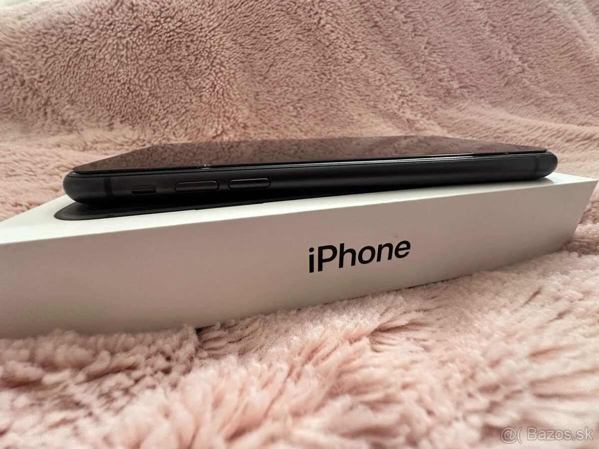 iPhone 11 64GB - 3