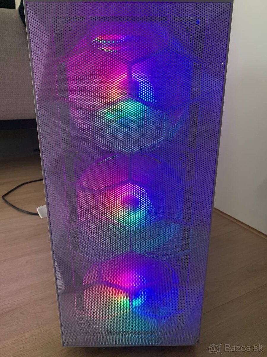 Herný PC Intel i3-10100F / RX 580 8GB Nitro+ / CS2 (150-220) - 3