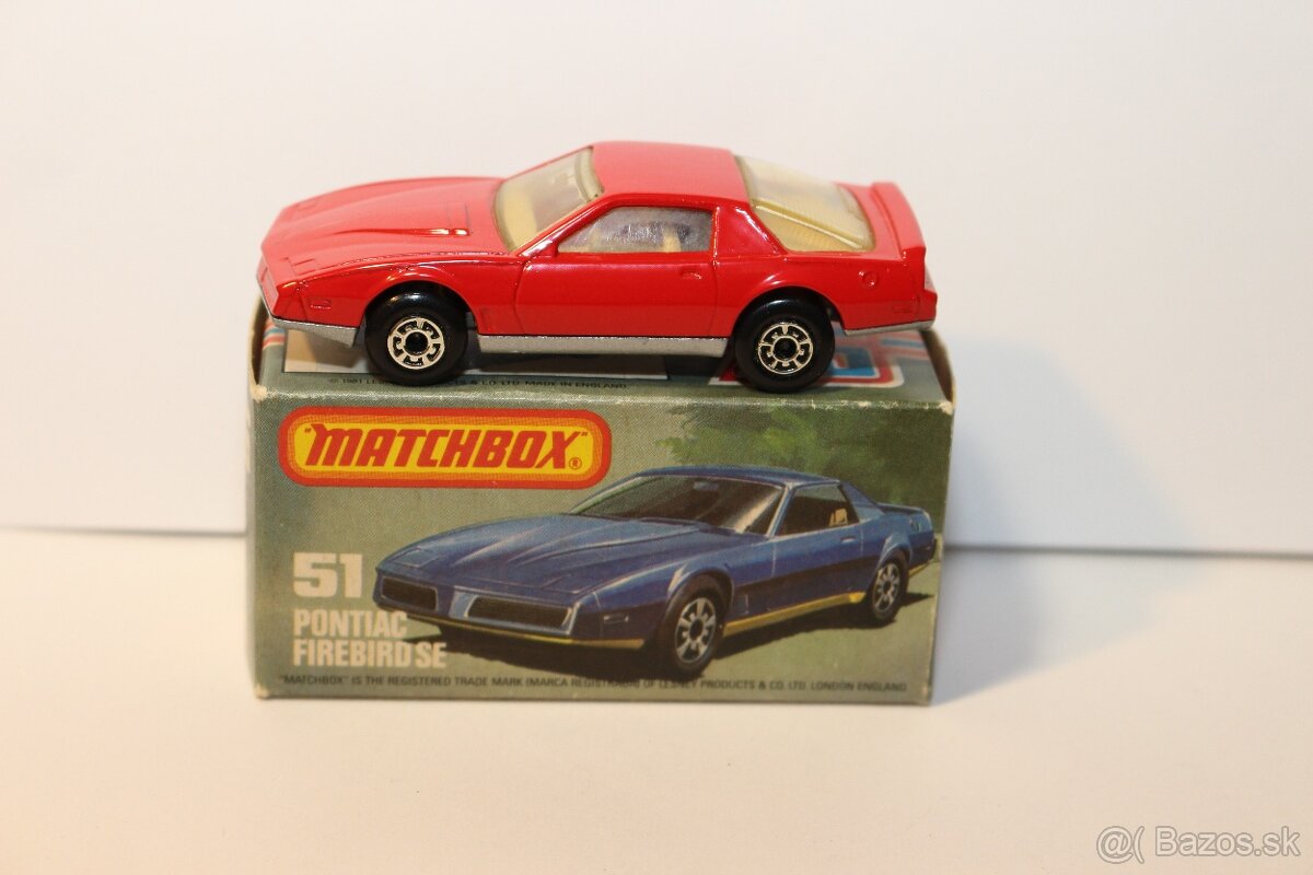 Matchbox Pontiac Firebird SE - 3