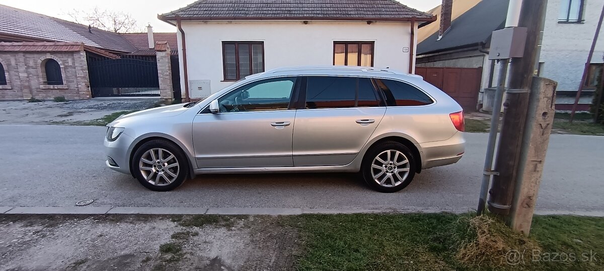 Škoda Superb II Combi 2.0TDI,4x4,DSG - 3