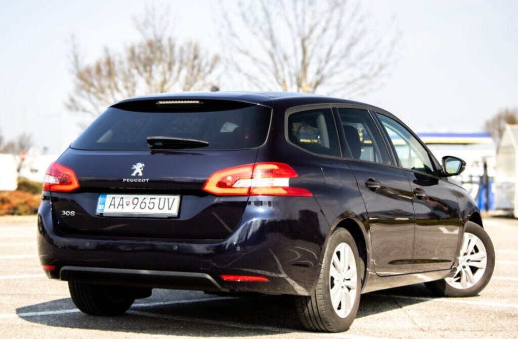 Peugeot 308 SW 2019 - 3