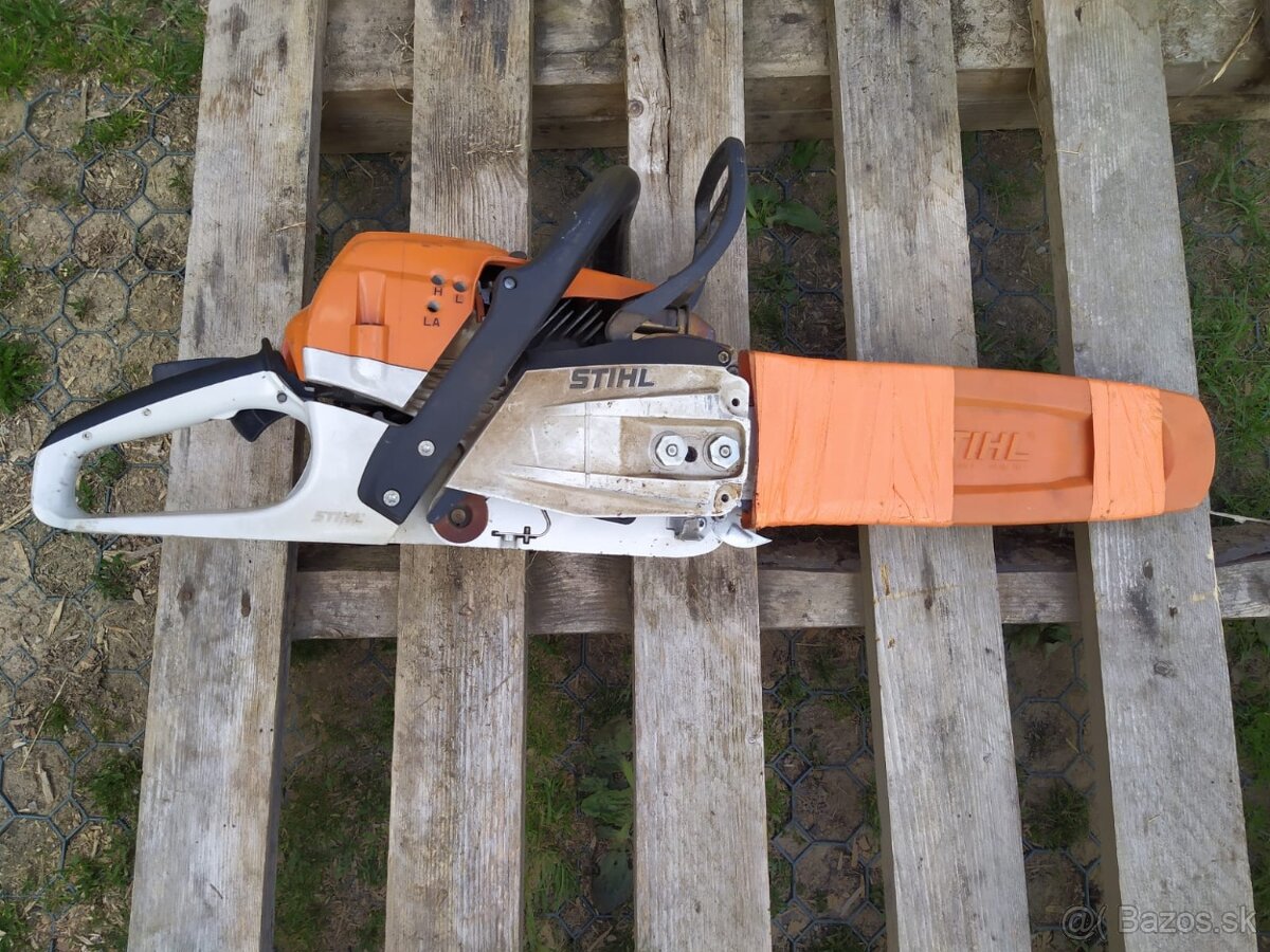 Predám motorovú pílu Stihl 261 - 3