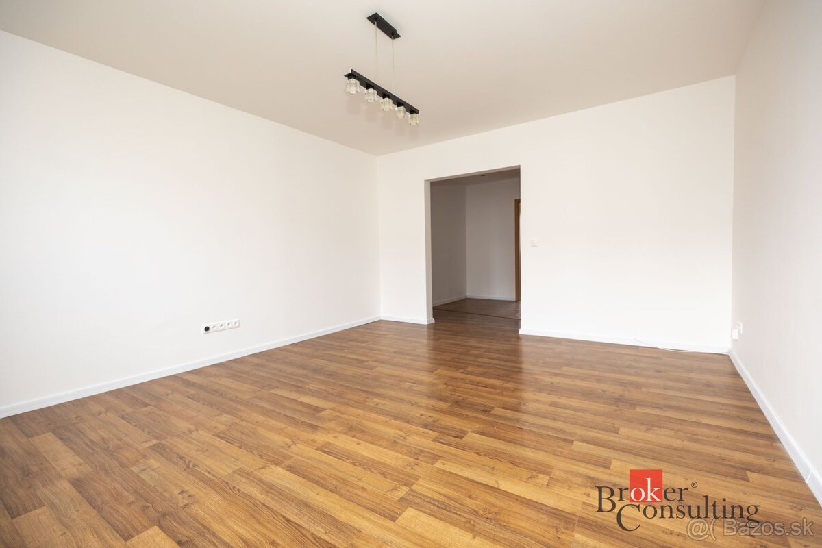 REZERVOVANÉ NA PREDAJ 3 izbový slnečný byt na Podŕškoch, - View 3
