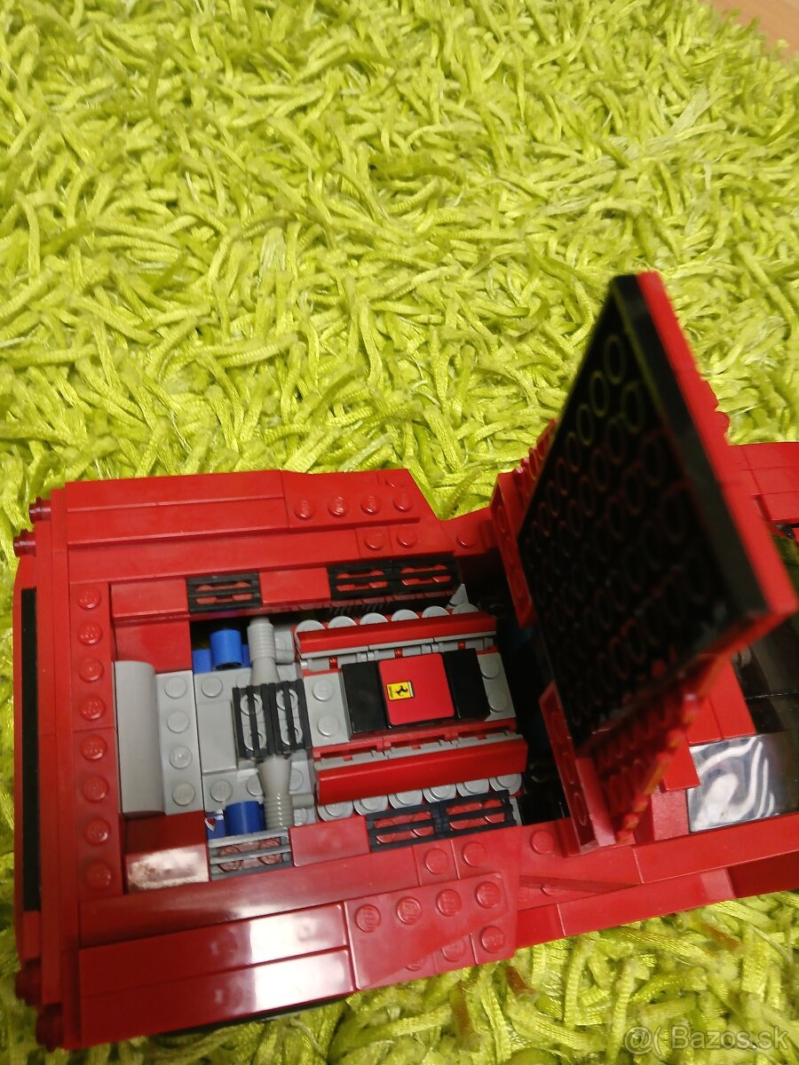 LEGO Enzo Ferrari, model 8652 - 3