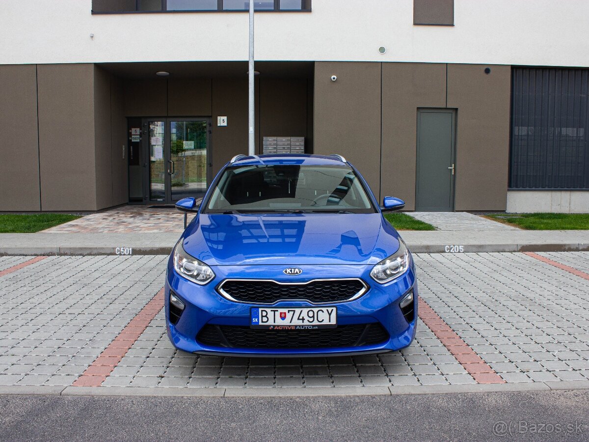 Kia Ceed SW 1.6 CRDi 136k Gold - 3