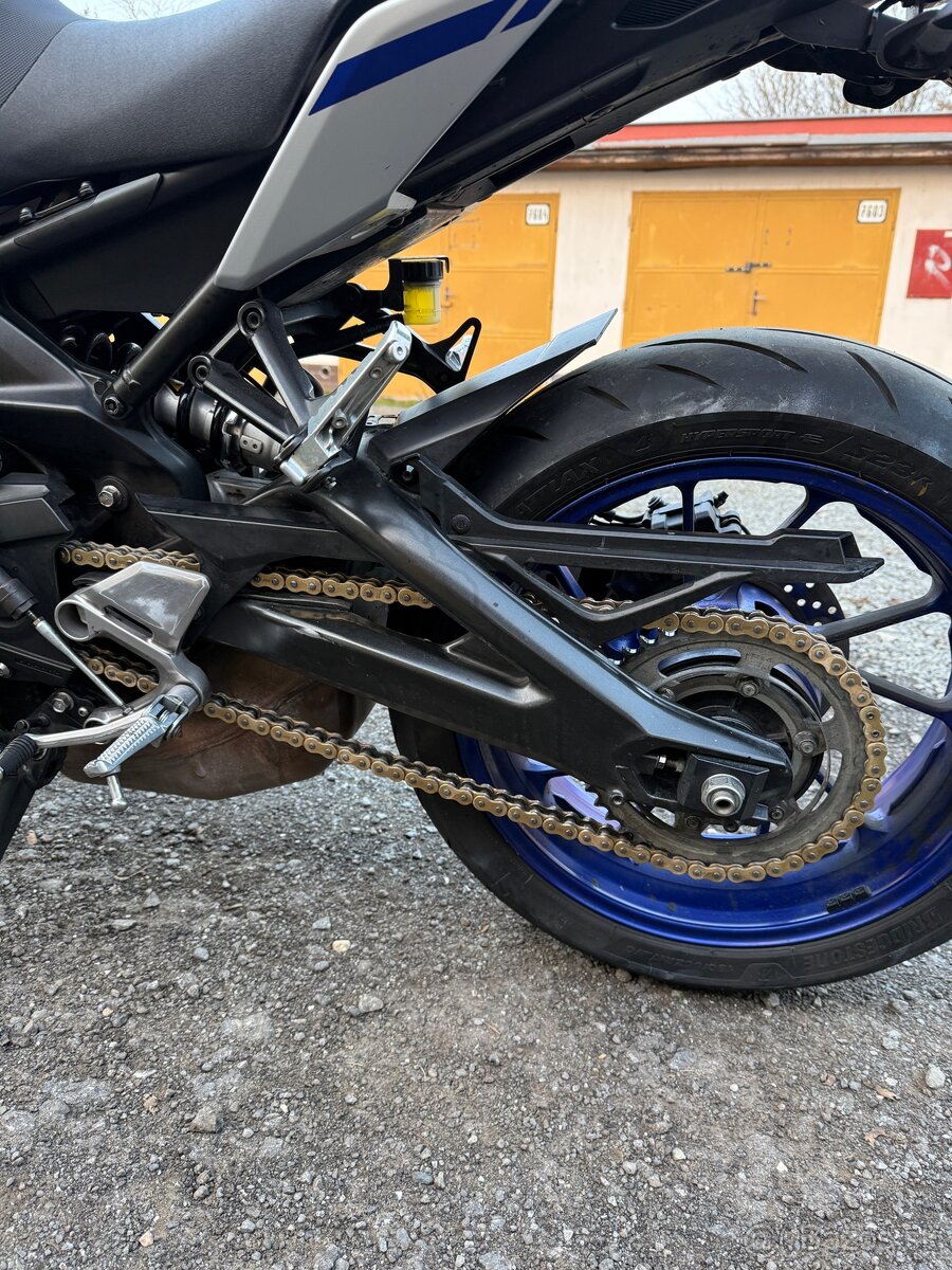 Yamaha mt 09 2017 - 3