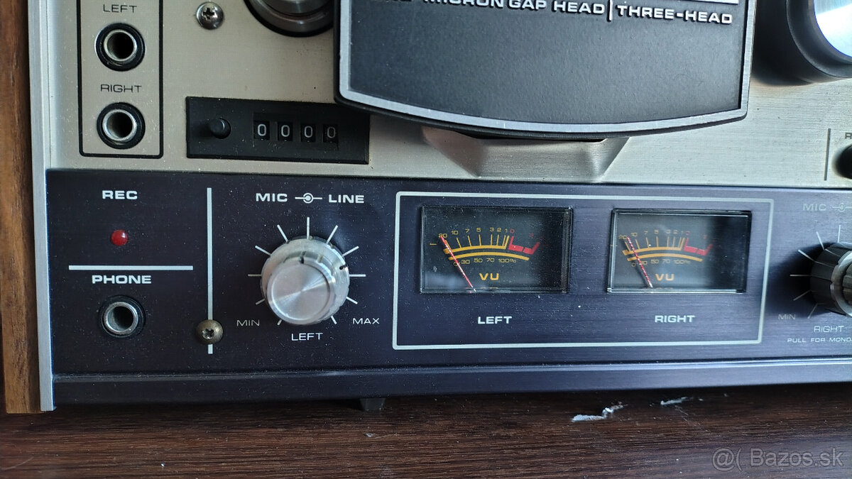 Akai 9000DS - 3