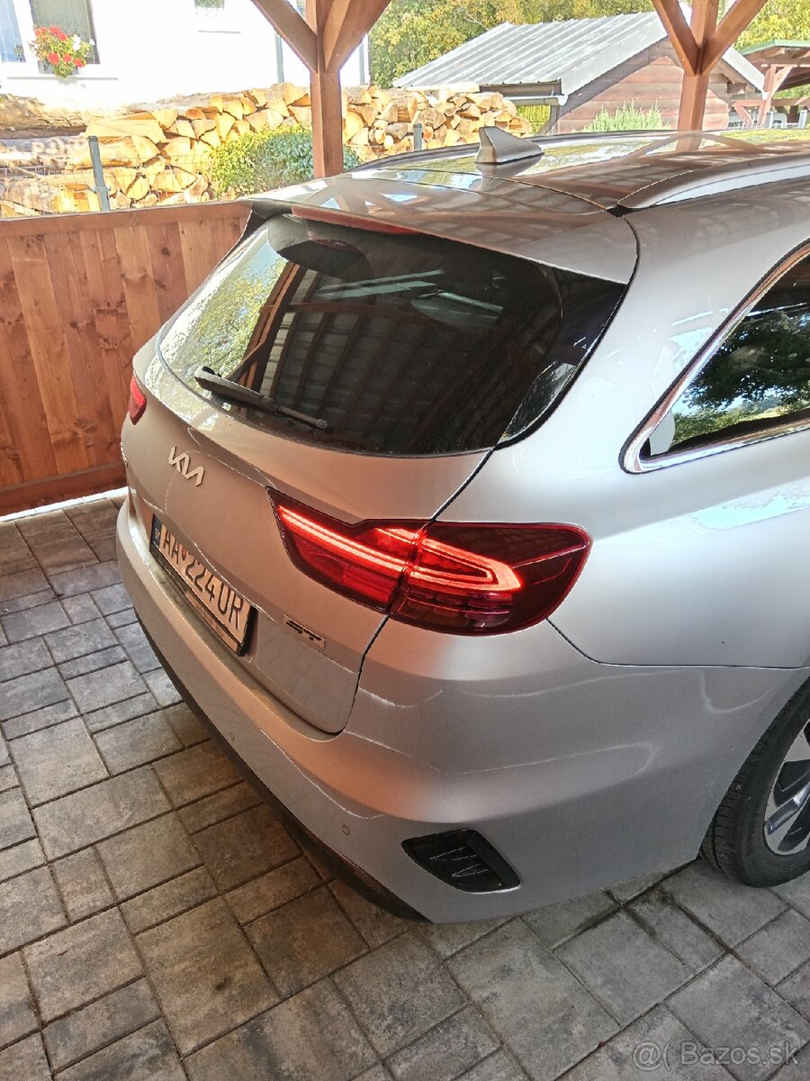 Kia Ceed sw - 3