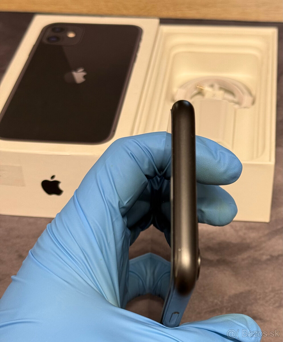 Apple iPhone 11 64 GB Black / nová batéria - 3