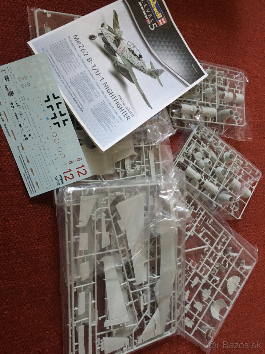 Letecky model MESSERSCHMITT ME 262 ,1 : 32, REVELL - 3