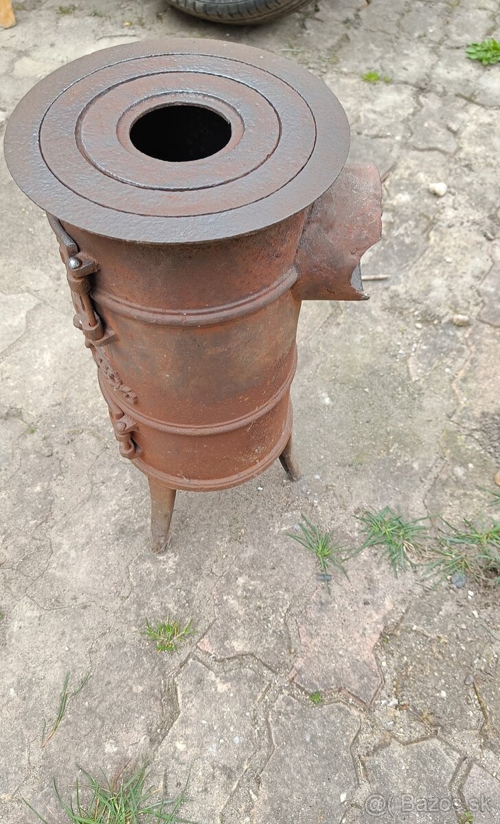 Predám Liatinová miniatúrna pec - starožitná - 3