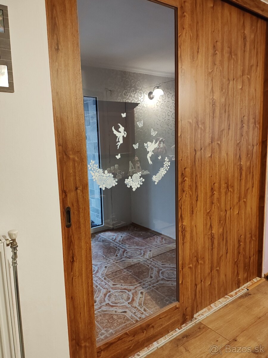 Predeľovacia stena - 3