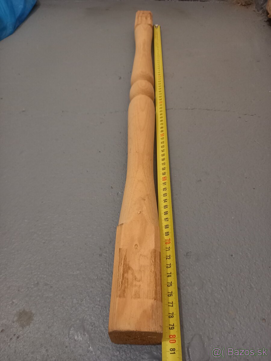 Drevené Stlpiky na schodište - 3
