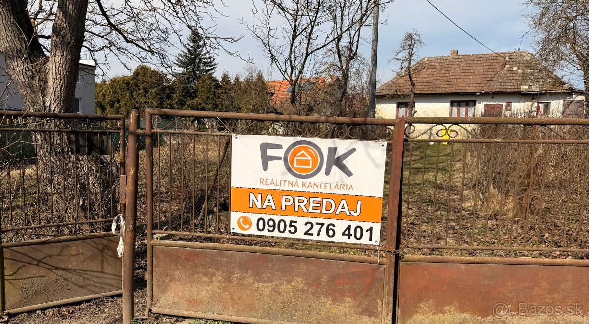 Stavebný pozemok v strede obce, Drienov - 3