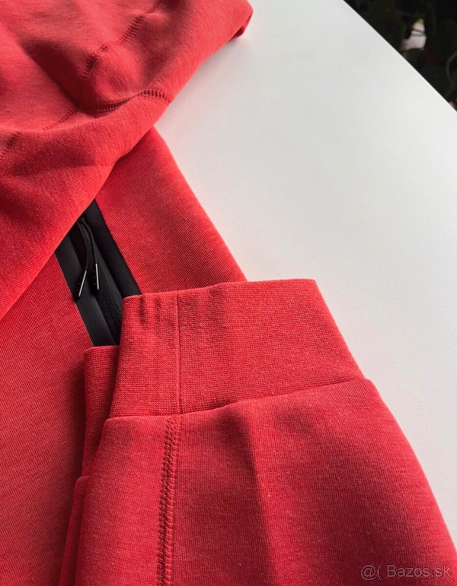 Nike Tech Fleece Červená - 3