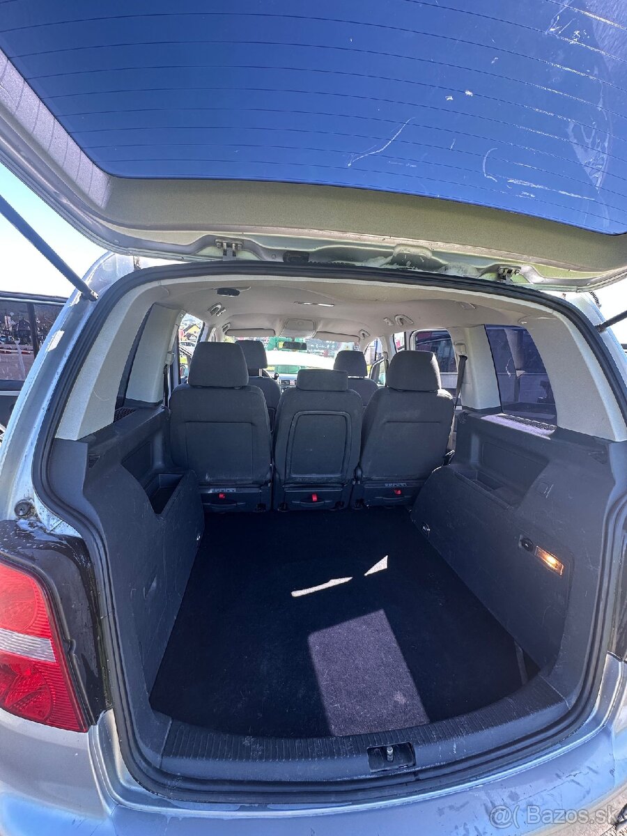 Volkswagen Touran 2.0 TDI 125 kW - 3