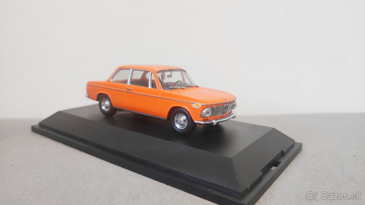 BMW 2002 - 3