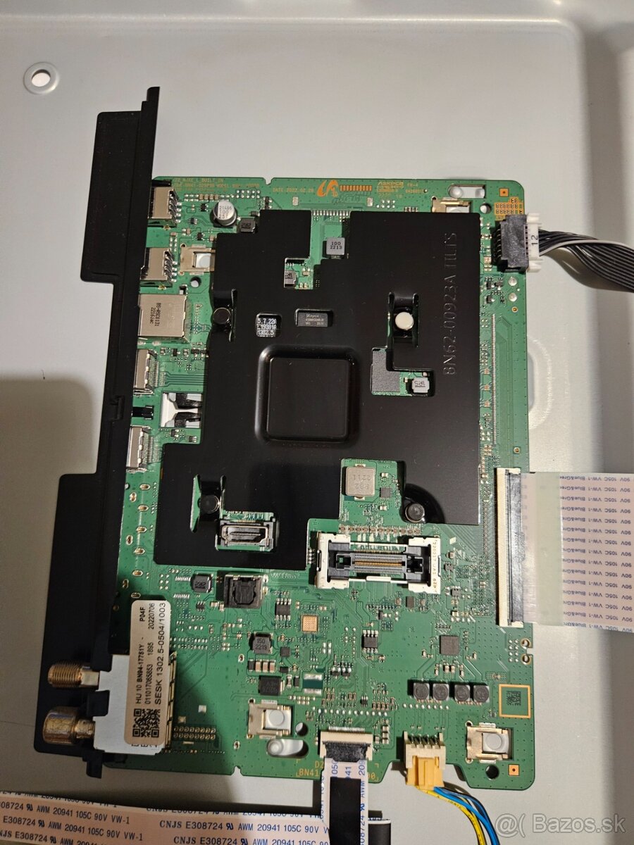 50" Samsung QE50Q60B - QLED - NEFUNKČNY - 3