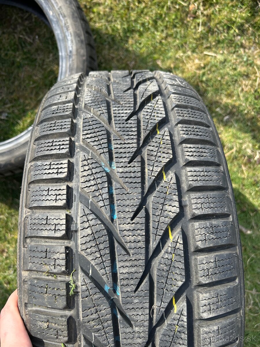 Zimné gumy 215/40 R16 (3ks) - 3