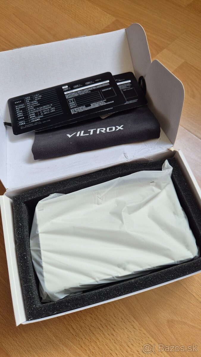 Viltrox DC-V1 HD Monitor - 3