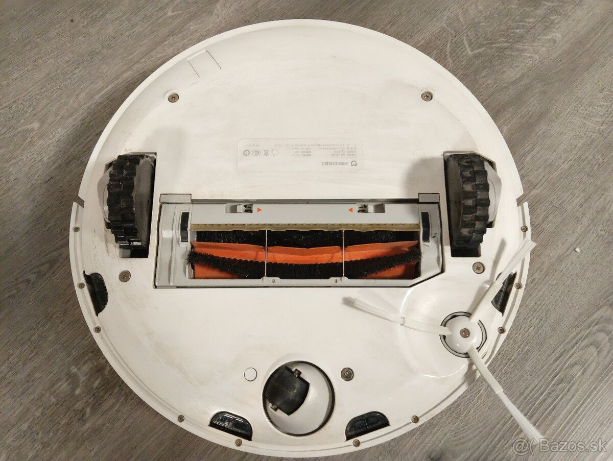Roboticky vysavac Xiaomi Mi Robot Vacuum SDJQR01RR - 3