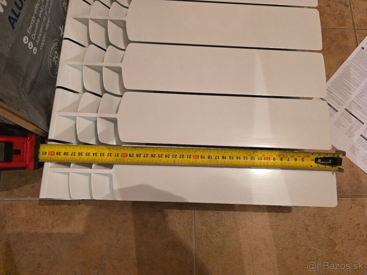 nový hlinikový radiátor - 3